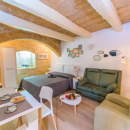 Casa San Carlo Bianca Апартаменты *