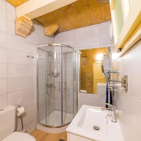 Casa San Carlo Bianca Apartman Valletta