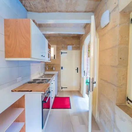 Apartment Casa San Carlo Bianca Valletta